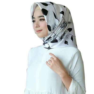 China 2020 New Fashion Silk Polka Dot Printed Women Scarf Square 90x90cm Satin Scarf Neckerchief for sale