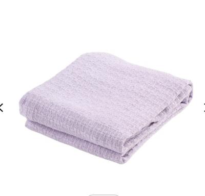 China Customized Brushed Laschel Folded Acrylic Throw Blanket Breathable Blanket For Airline Hotel for sale