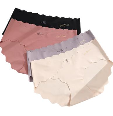 China Hot Sale Antibacterial Maternity V-shaped Breathable Pregnancy Underwear Puerperal Comfortable Colorful Panties For Pregnancy Women for sale