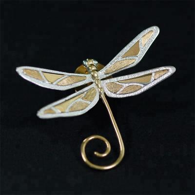 China Clothing Accessories 925 Sterling Silver Cute Handmade Dragonfly Design Butterfly Brooch For Women Jewelry for sale