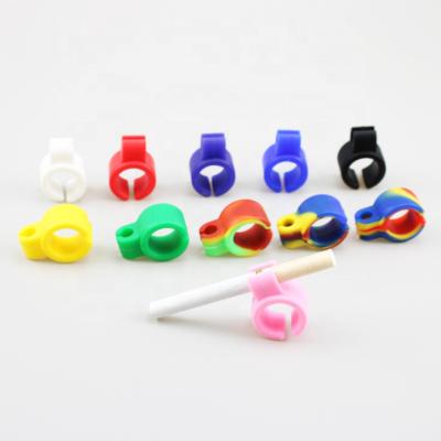 China Luxury Smoking Accessories Made in China Silicone Style Finger Ring Cigarette Holder for sale