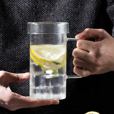 China Factory Price Minimalist Borosilicate Glass Heat Resistant Large Beer Mug With Glass Lid for sale