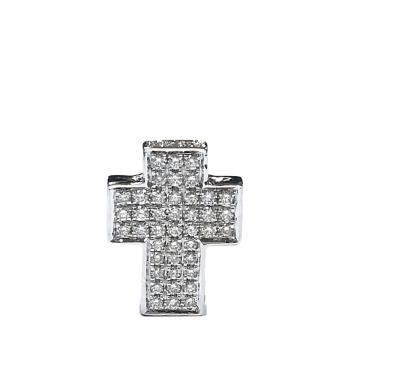 China Classic High Quality Natural Round Diamond Jewelery Catholic Cross CLASSIC Hot Sales Factory Price 18k White Gold Pendants For Kids for sale