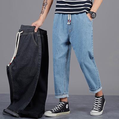 China 2022 Cheap New Design Half Jeans Pants Men Plus Size Loose Straight Jeans Pants Men Breathable for sale