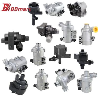 China Car Auto Spares OEM Engine Water Pump 4kg with 2 Years Warranty Te koop