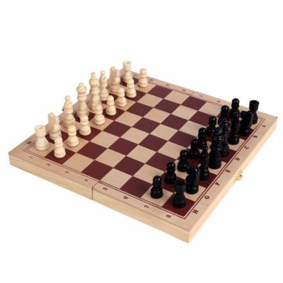 China Large 2.5 Inch Wooden Black And Creamy Chess Pieces Set With Wooden Chessboard for sale