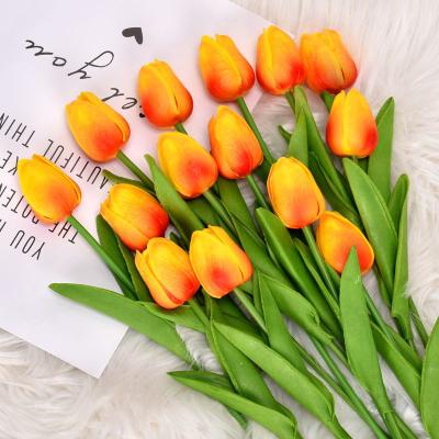 China Plastic Wholesale Faux Tulips Flower Real Touch Flower Bulbs Moisturizing White Artificial Tulip For Wedding Home DecorHot Sale Product for sale