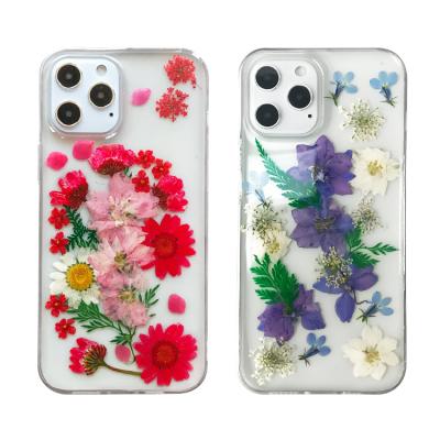 China Environmental Shockproof Friend Pressed Flower Mobile Phone Cover Epoxy Dry Case For iPhone 6 7 8 11 12 pro 13 pro mini max for sale