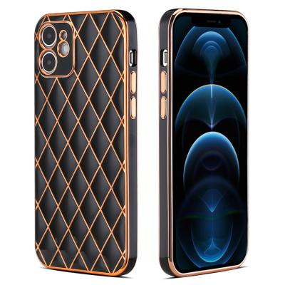 China Luxury Shockproof Leather Bumper Cover Gold Striped Plaid Design Phone Case For iphone 13 7 8 plus xr pro 12 11 pro x max 6 xr for sale