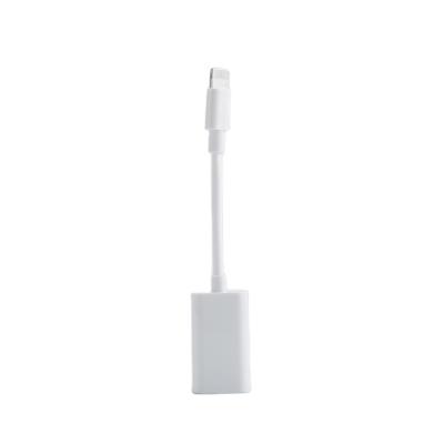 China Exquisite White Plug Into Left Phone Usb Converter Mobile Phone Converter for sale