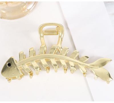 China Stylish Headdress Fish Bone Shape Hair Claw Shark Clip Multiple Styles Bear Cross Hair Claw For Women for sale