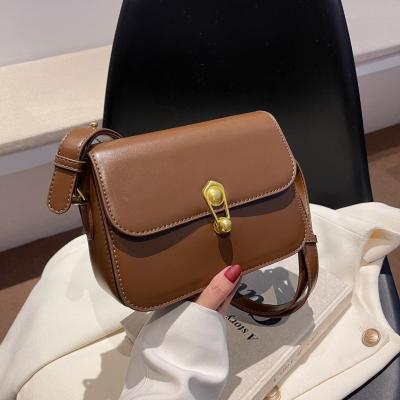 China 2022 Winter Retro Fashion Waterproof Women's Small Square Textured One-shoulder Bag All-match Messenger Bag Handbag for sale