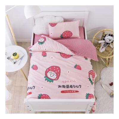 China Nondisposable Soft 3 Pcs Summer Cute 100% Cotton Baby Crib Bedspread Bed Set,Wholesale Cartoon Kids Bedspreads Bedding Set for sale