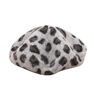 China COMMON Painter Retro Korean Fashion Pumpkin Hat Jtfur Leopard Print Rabbit Fur Beret Hat for sale