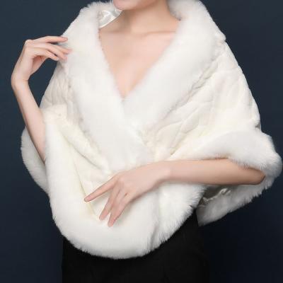 China Cotton Jtfur Bride Wedding Dress Shawl Winter Plus Size Warm Faux Fur Vest Coat For Women for sale