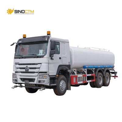 China Carbon Steel 3000Gallons Drinking Water Truck 10-12Tons Truck Tankers For Water Transport for sale