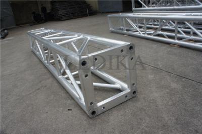 China 300x300 mm Stage Aluminum Square Truss System Auto Show Displays Fireproof for sale