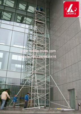 China 12m van de de Steigertoren van het Hoogte de Beweegbare Aluminium Zwarte Zilveren Kleur Te koop