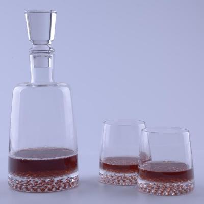 China Luxury Iridescent Tabletop Decanter of Red Wine Glass Bottle for sale