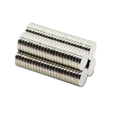 China N52 Industriële Neodymium Ndfeb Magnet Ronde vorm NdFeB schijfraam Te koop