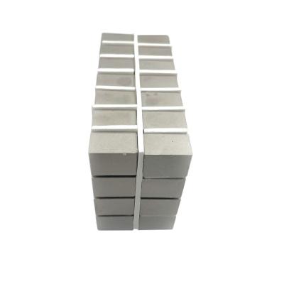 China Magnetos retangulares superfortes de grau YXG-30 Smco Magnet para voos espaciais à venda