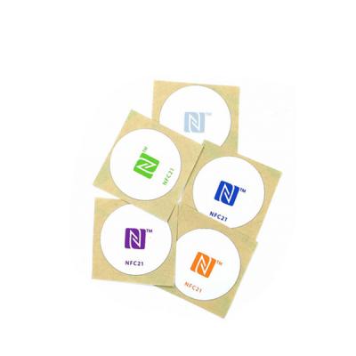 China Mini NFC sticker iso14443A rfid sticker rfid tag waterproof/waterproof rewritable printable nfc tag wholesale for sale