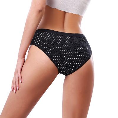 China Antibacterial Women Plus Size Cotton Printing Four Layer Leak Proof Comfortable Physiological Underwear Menstrual Panties for sale