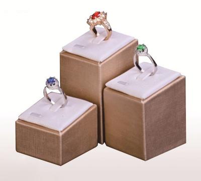 China Trade Fair Ring Display Stand , Retail Jewellery Display Stands Easily Cleaning for sale