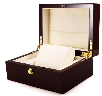 China Luxury Watch Storage Bespoke Wood Gift Packaging Boxes 180*130*90mm for sale