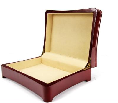 China Piano Lacquer Jewelry Wooden Box For Gift With Leatherette Interior for sale