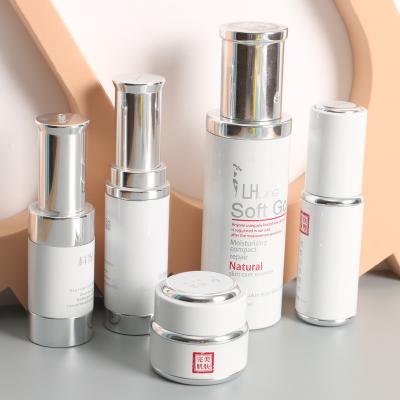 China Cosmetic Refillable Cosmetic Packaging for sale