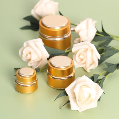 China 15g 30g 50g Cosmetic Porcelain Hand Glass Cream Cosmetic Jars For Skin Care Cosmetic Packaging for sale