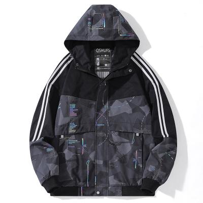 China Spring Windproof Printing Hooded Men's Patchwork Jacket Men's Oversized Patchwork Jackets MJQ43 for sale