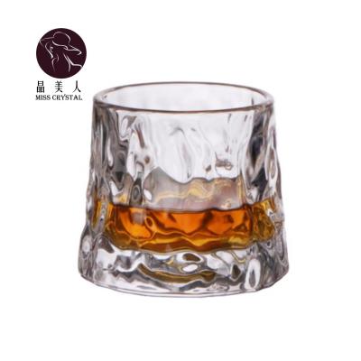 China Modern hammer style gyro design crystal glass mug for wedding household water cup with creative hammer for bar and wedding for sale