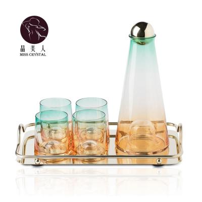 China Viable Glass Pitcher 1.1L With 4 Cups Hot And Cool Kettle Gradient Color Jug Borosilicate Glass Water Bottle Set for sale