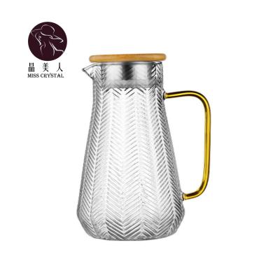 China 1500ml Viable Glass Water Pitcher Teapot Kettle Creativity Pitcher Glass Cold Water Cup Set With Wooden Cover for sale