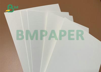 China tablero blanco de la ampolla de 275g 300g para la caja de tarjeta de la ampolla de los efectos de escritorio en venta