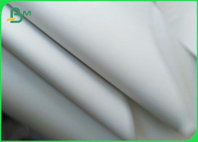 China 45GSM Virgin White Blank News Paper Jumbo Roll 781mm For Printing for sale