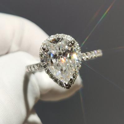 China CLASSIC 18K White Gold Diamond Test Past Excellent Cut 2 Carat D Color Moissanite Water Drop Shape Ring Classic Gemstone Wedding Rings for sale