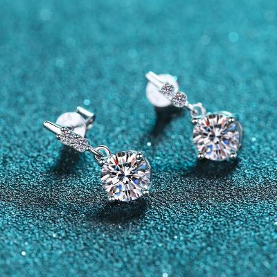 China 925 Silver Romantic Series Cut Total 1-2 Carat Excellent Cut Diamond Test Passed High Quality Moissanite Drop Earrings Female Jewelry for sale