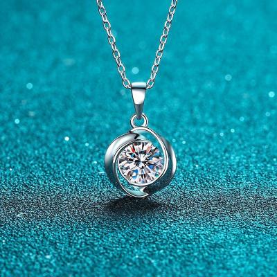 China Original 1 ct Cut Romantic Brilliant Color Diamond Test Past D 925 Silver Moissanite Necklace Pendant Gemstone Chains Fine Jewelry for sale