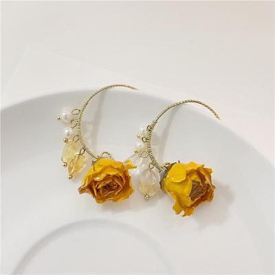 China TRENDY Sweet Vintage Design 925 Sliver Flower Earrings Bead Handwoven High Quality Earrings For Women for sale