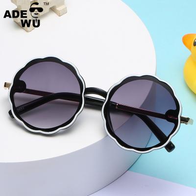 China Fashion ADE Sunglasses With You Fashion XA3024 Around Side View Wavy Children's Sun Glasses Kids UV Protection Sun Glasses for sale