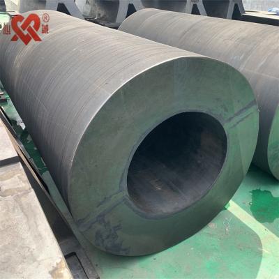 China Used to protect boats and docks mate cylindrical swivel rubber fender with installation accessories for sale