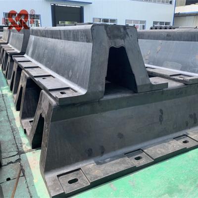 China Used For Qingdao Xincheng Hot Rubber Fenders Marine 600 H Arch Type Of Boat And Dock Sale for sale