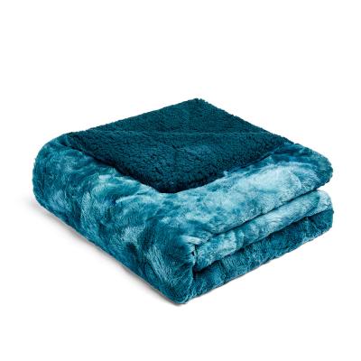 China Non-Toxic Solid Color Tie Dye Plush Spray Blanket Fluffy And Warm Sherpa Shear Blanket Throws for sale