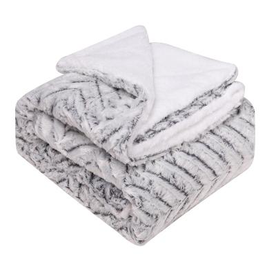 China Non-Toxic Luxury Faux Fur Sherpa Plush Blanket Sherpa Shear Blanket Warm Blanket for sale