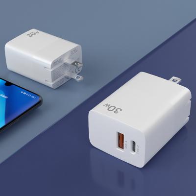 China Type-c mobile fast charger palladium 30W charger Qc3.0 mobile phone 30W car usb c charger for sale