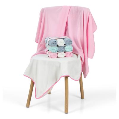 China Child-Proof Three sets of solid color pure cotton hoodie towel for kids strong absorbent quick drying bath towel for sale