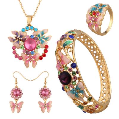 China Fashion Style Retro Punk Ethnic Luxurious Atmosphere Female Set Bracelet Diamond Retro for sale